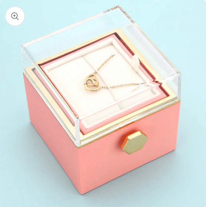 Colar Dois Corações Personalizado com Nomes + Caixa Rotativa de Brinde