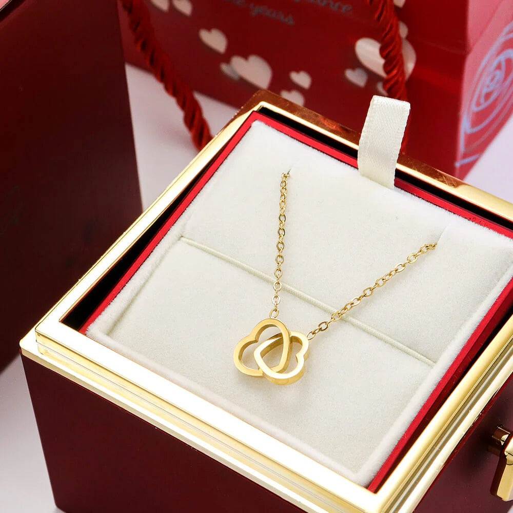 Colar Dois Corações Personalizado com Nomes + Caixa Rotativa de Brinde
